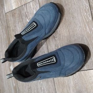 Outdoor Sport blue suede ankle trekkers. NWOT. Size 8